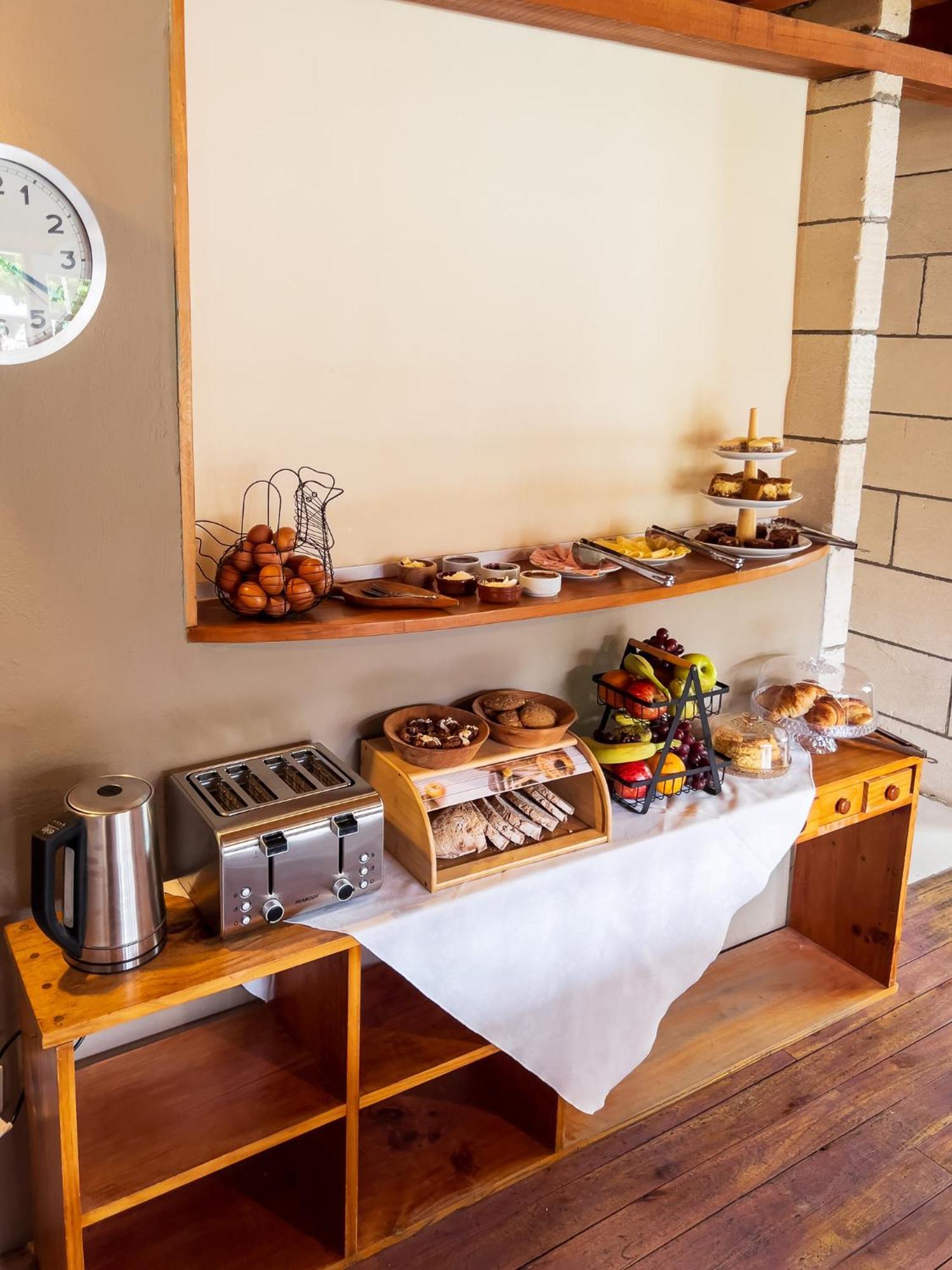 Wesley House Hosteria Boutique San Martín de los Andes Esterno foto